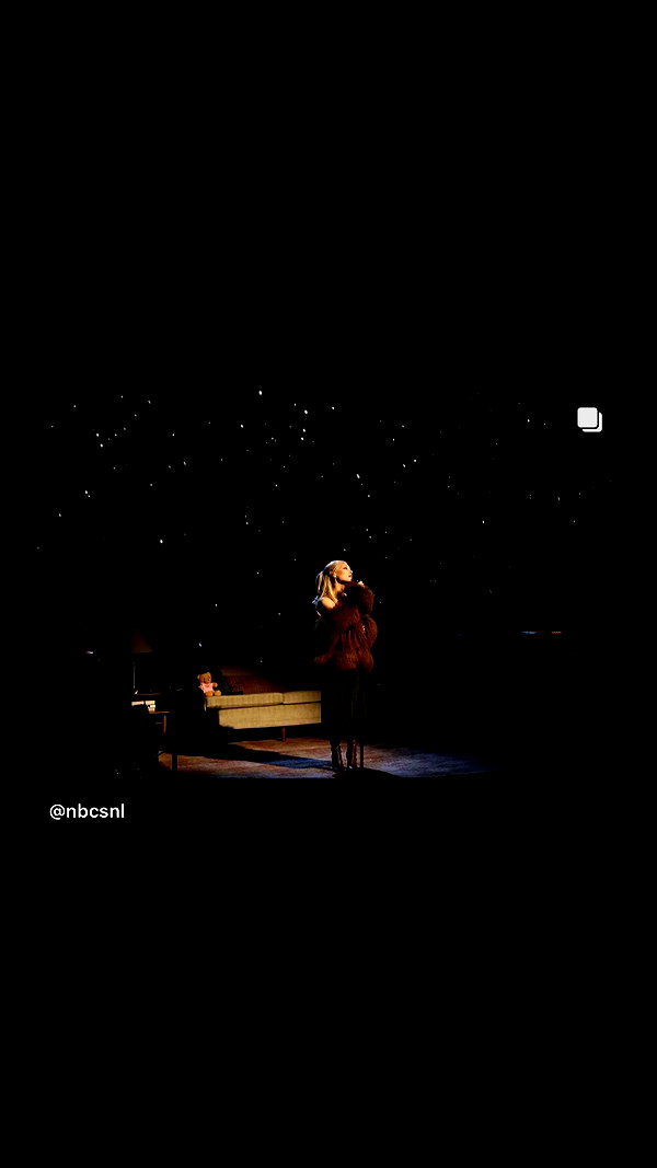 arianagrande instagram image archive image