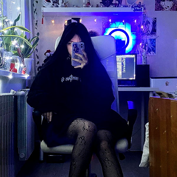 glowmoonshorty instagram image archive image