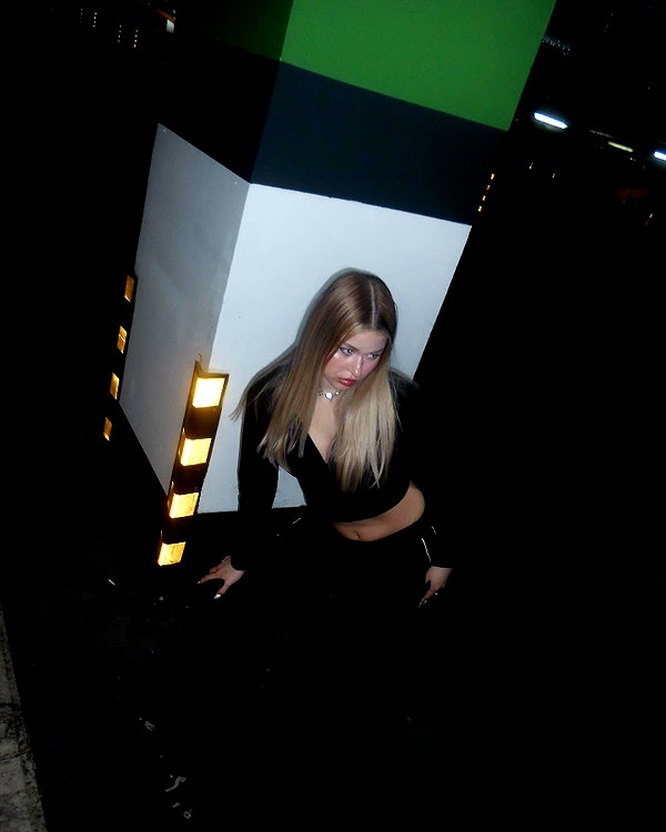 ariseviss instagram image archive image