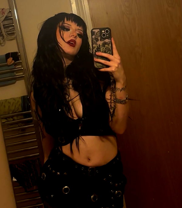 scarlett_ichor instagram image archive image