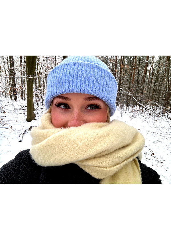lilih instagram image archive image