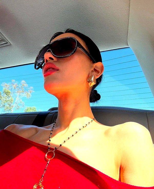 leonanaomii instagram image archive image