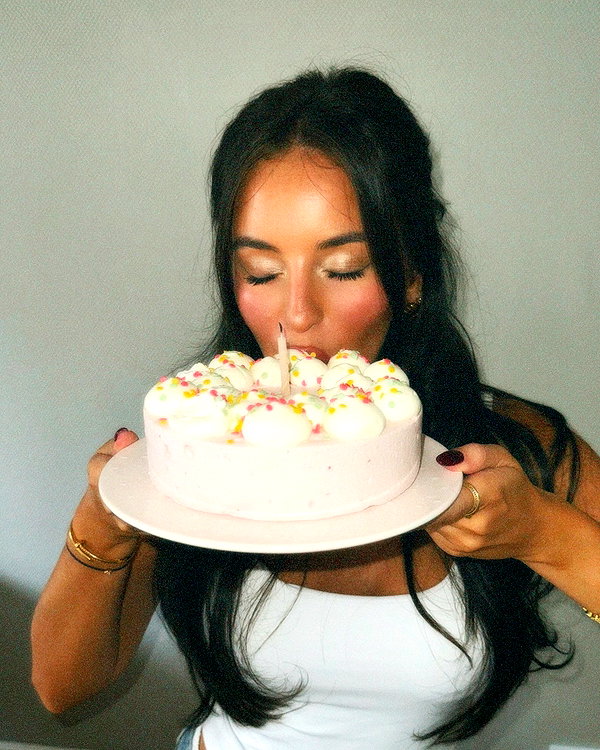 zoeliss instagram image archive image