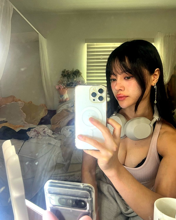 dommymommytiff instagram image archive image
