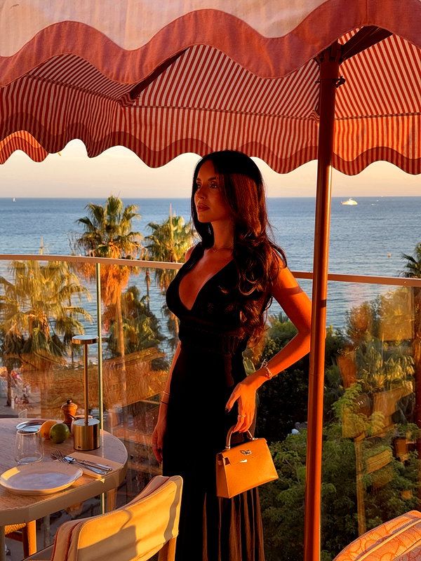 zoeliss instagram image archive image