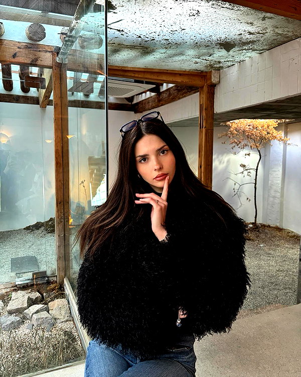 melsaimc instagram image archive image