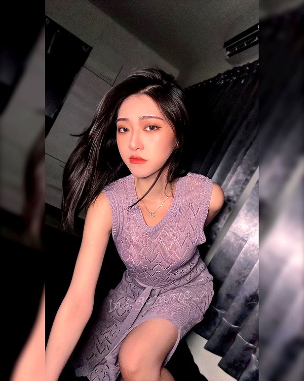 ge.more_x instagram image archive image
