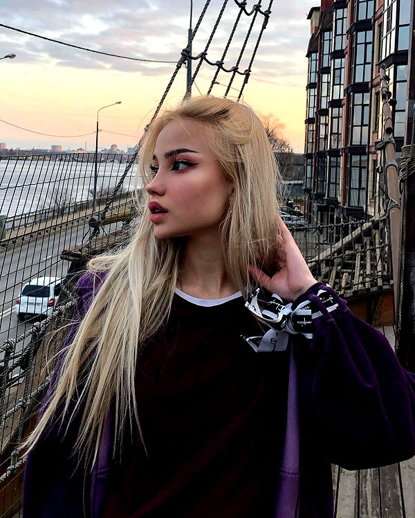 aseynat0r instagram image archive image