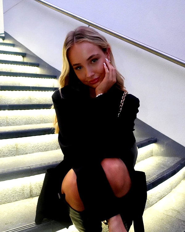 0emmamac instagram image archive image