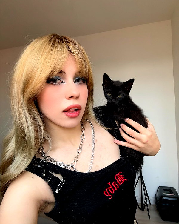 lucychernov instagram image archive image