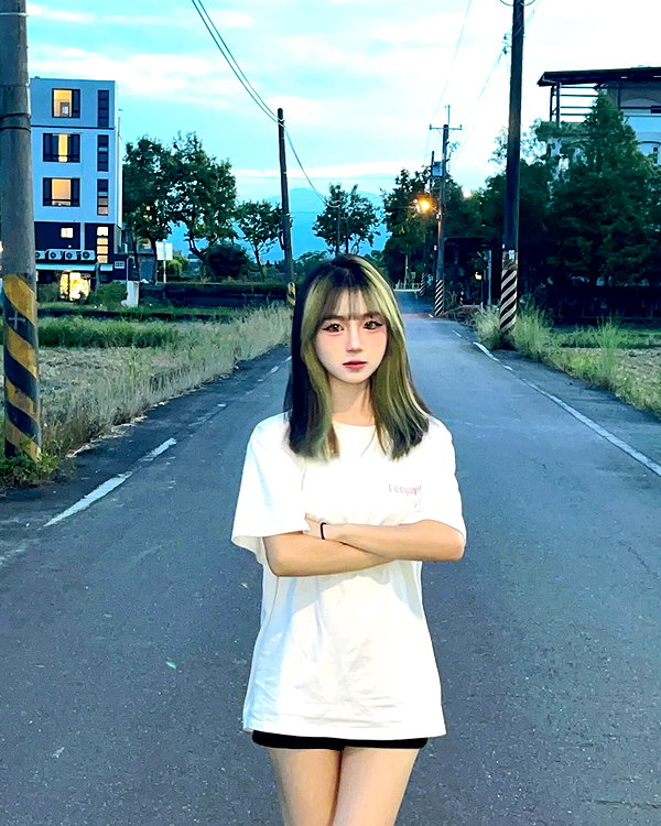 52._.0921 instagram image archive image