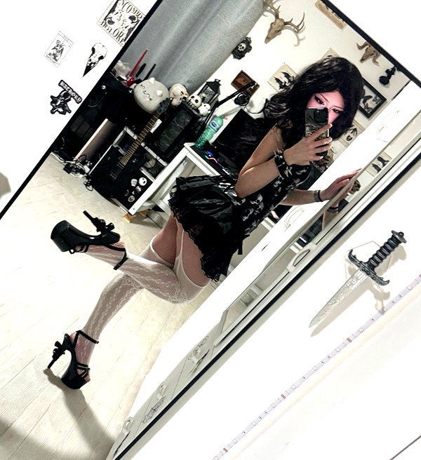 vampiryska instagram image archive image