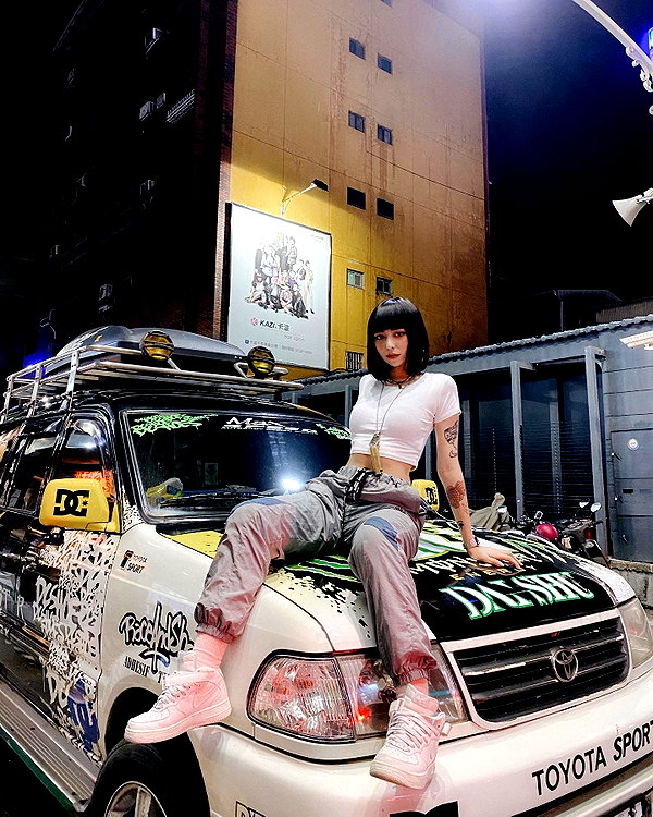 badthingalwaysg instagram image archive image