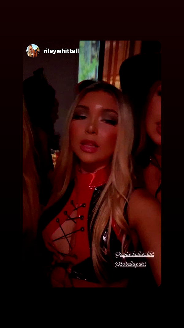 taylorballarddd taylorballarddd archive image