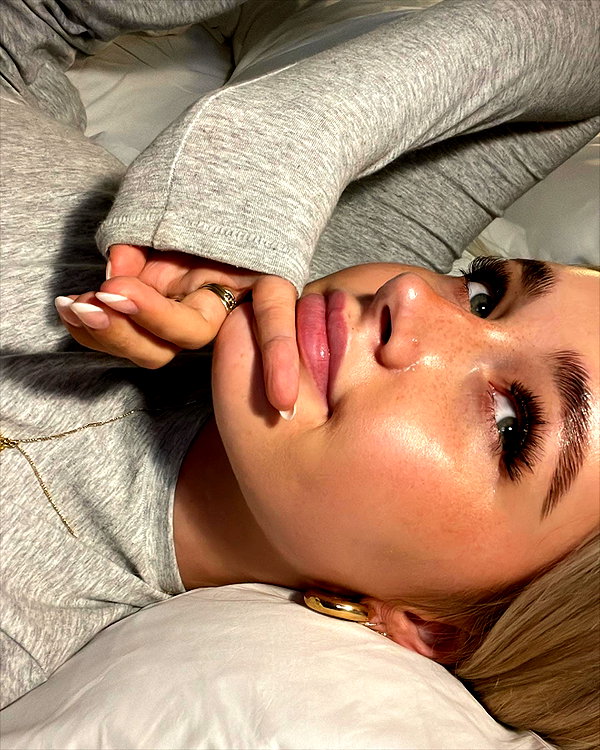 lilih instagram image archive image