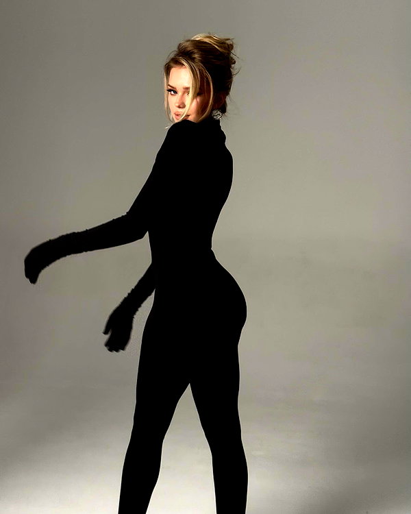 esmireal instagram image archive image