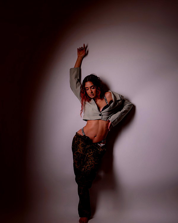 _noa_onn_ instagram image archive image