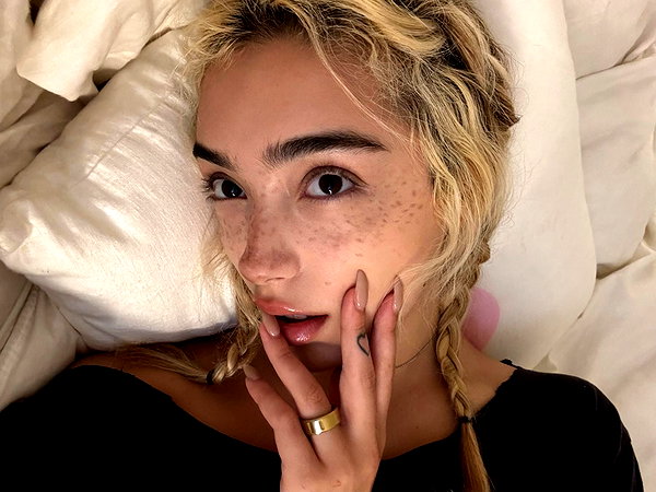 v.qx instagram image archive image