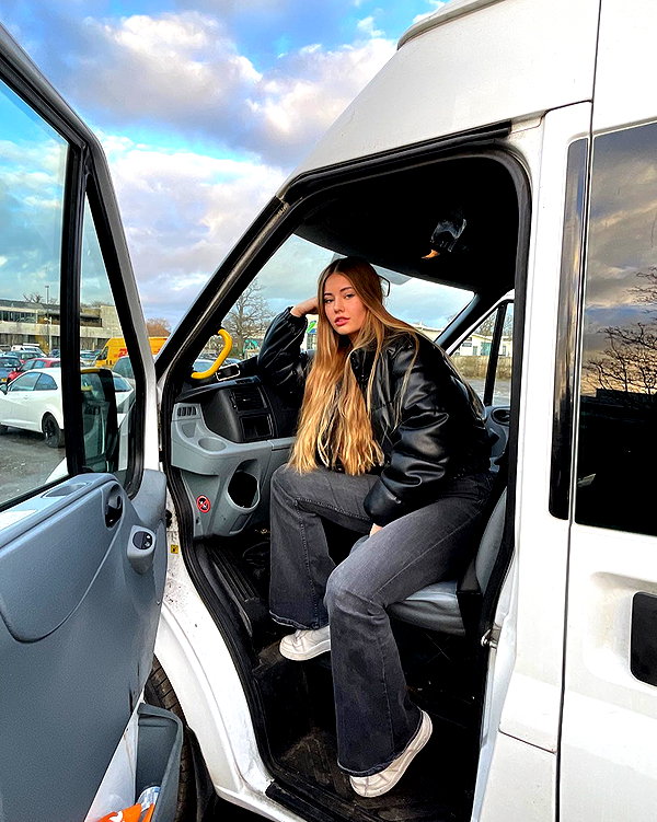 tatianakaer instagram image archive image
