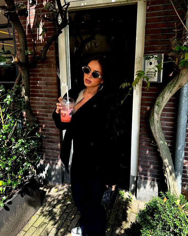 zoeliss instagram image archive image