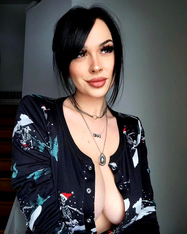 rixiadigivolved instagram image archive image