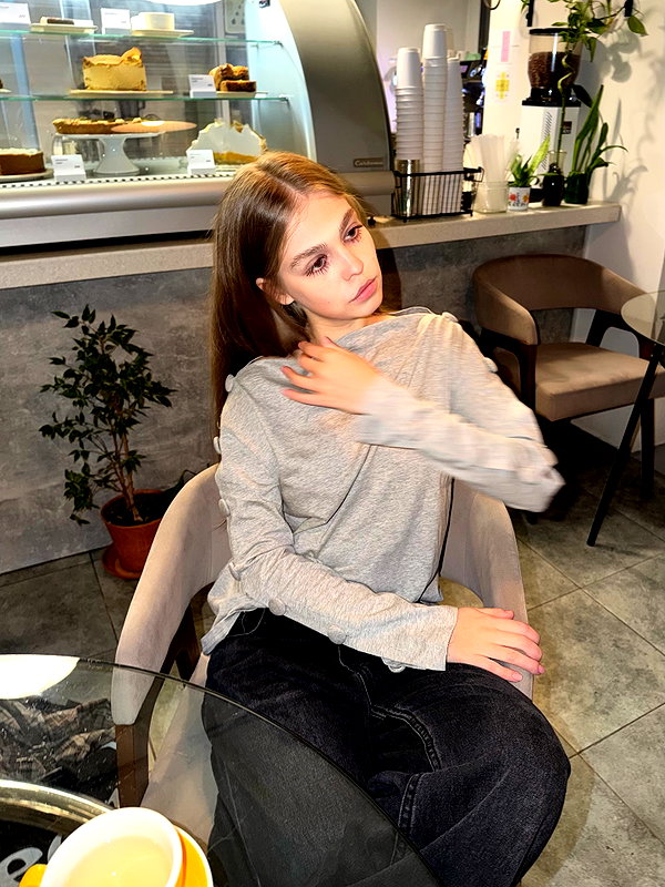 llinolinaa instagram image archive image