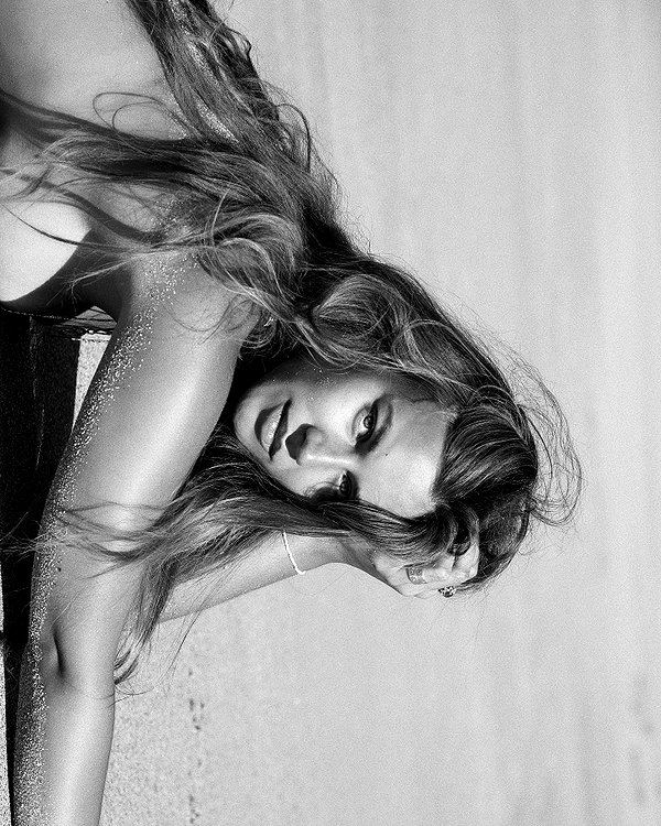 pia__kim instagram image archive image