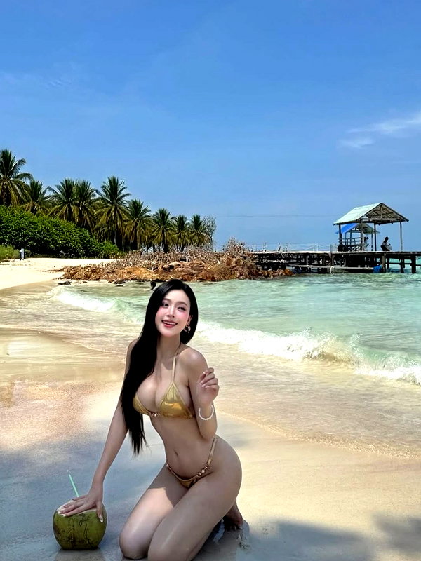 lyhythuedoxinh instagram image archive image