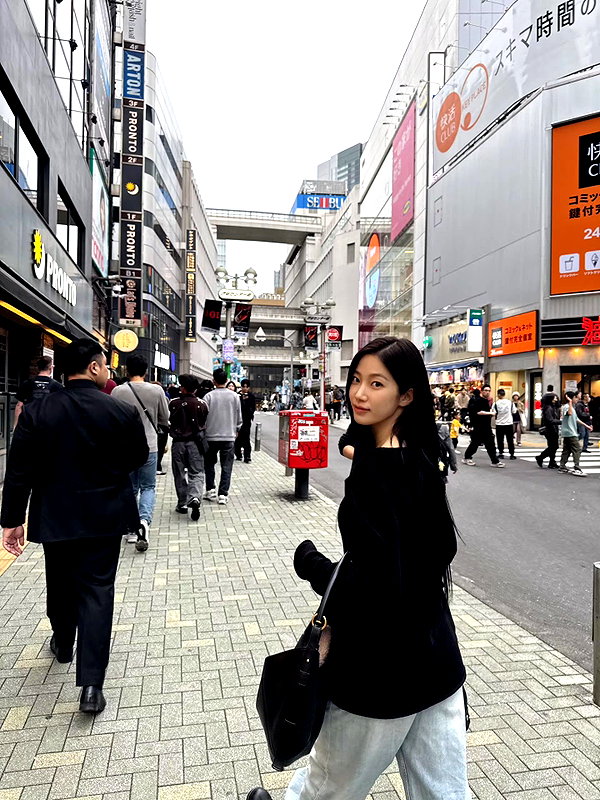 zuhazana instagram image archive image
