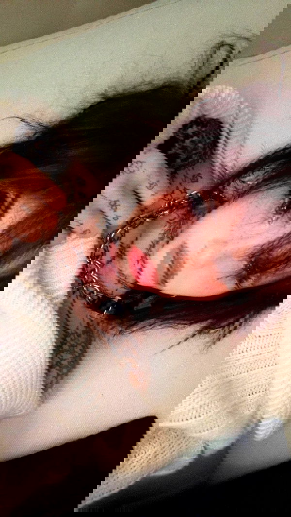 zommmbri zommmbri archive image