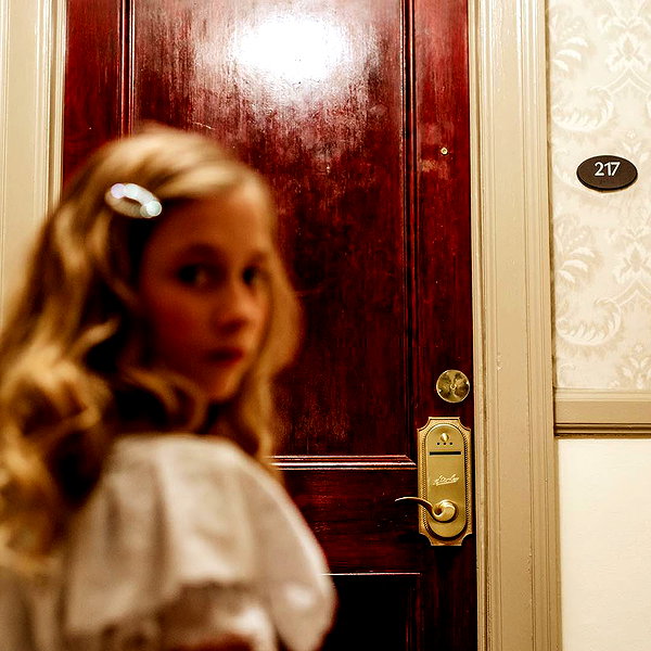 ellianawalmsley instagram image archive image