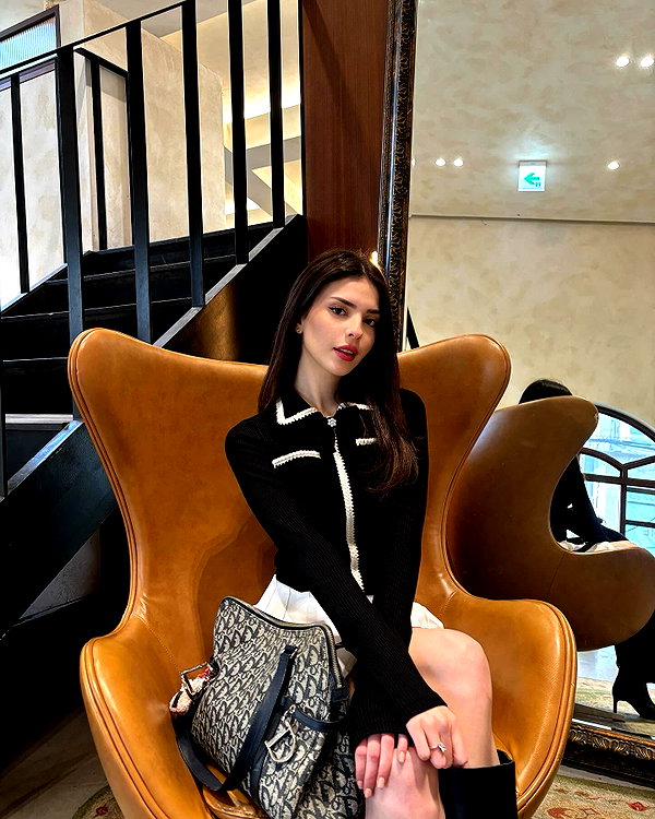melsaimc instagram image archive image