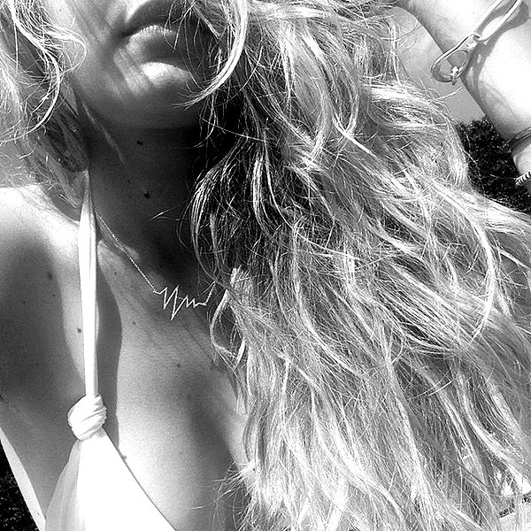 gigihadid instagram image archive image