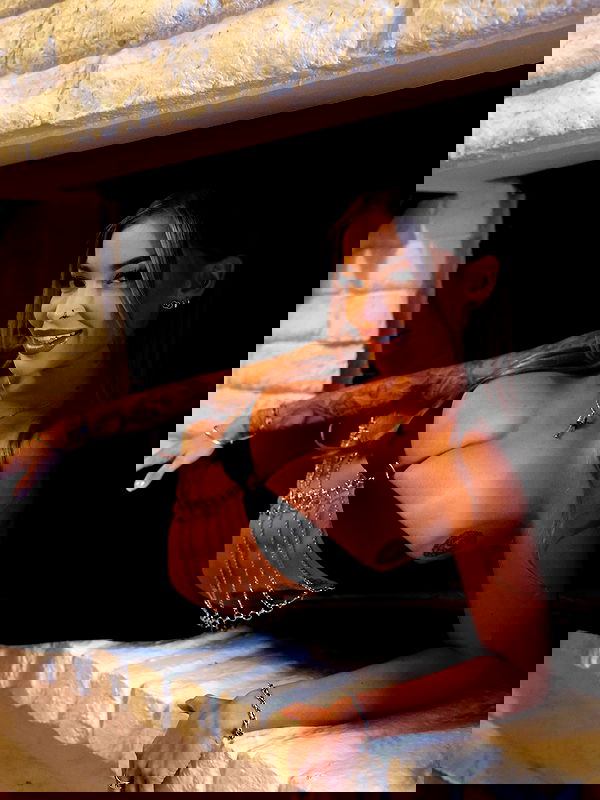 itshayleydavies itshayleydavies archive image