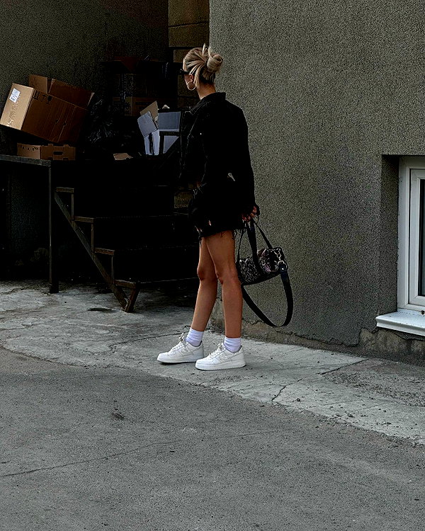 kkwwwv instagram image archive image