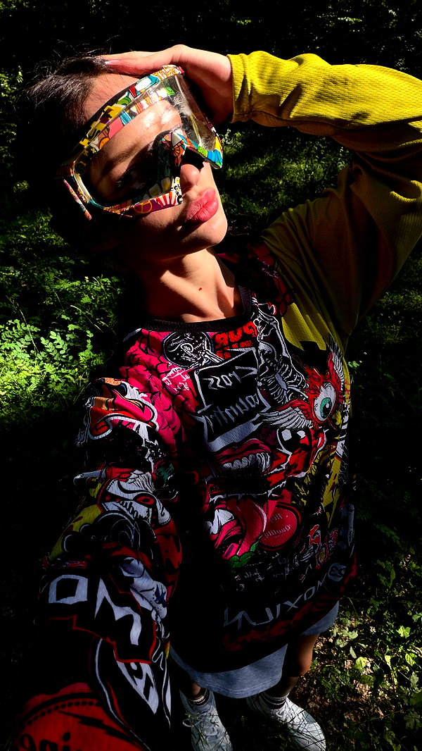 alexxndrraa archive image