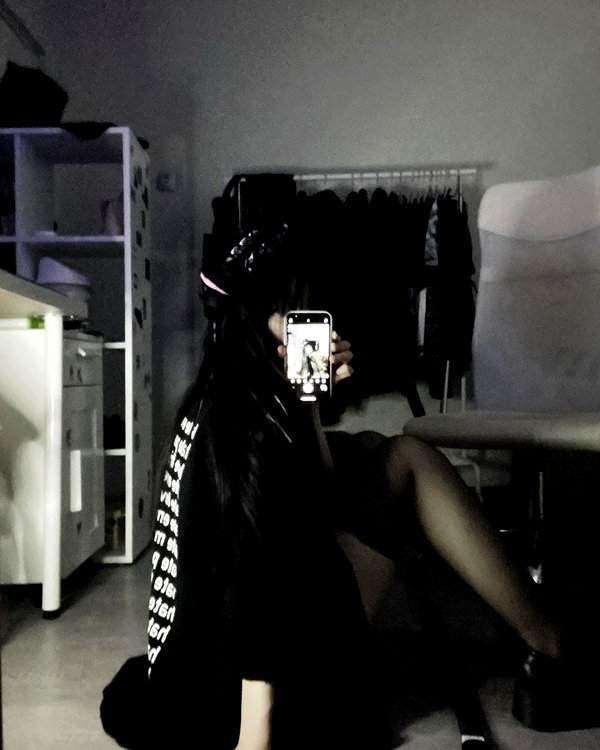 glowmoonshorty instagram image archive image