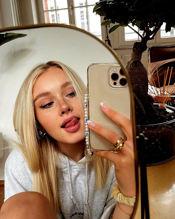 lilih instagram image archive image