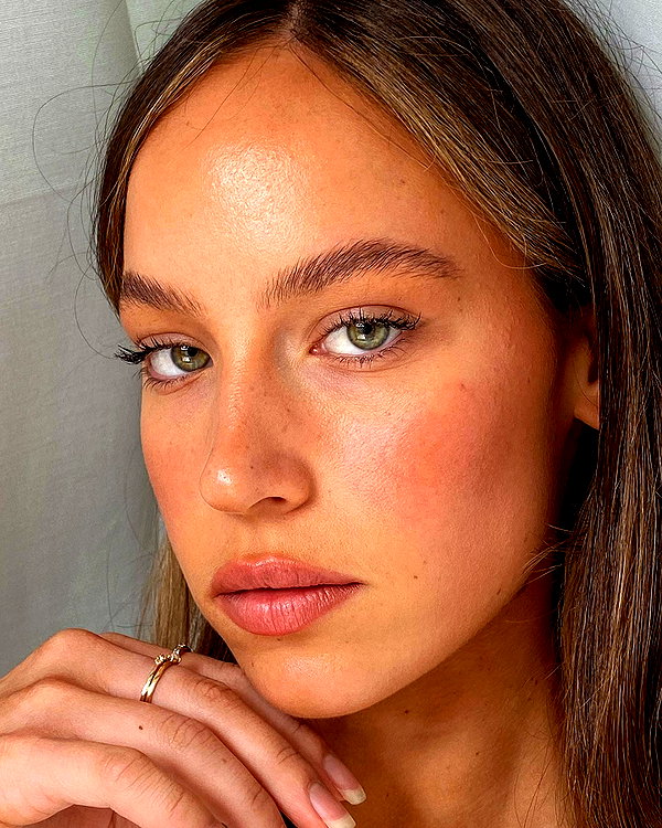 olivia.mathers instagram image archive image