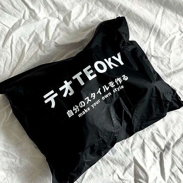 connie.01j instagram image archive image