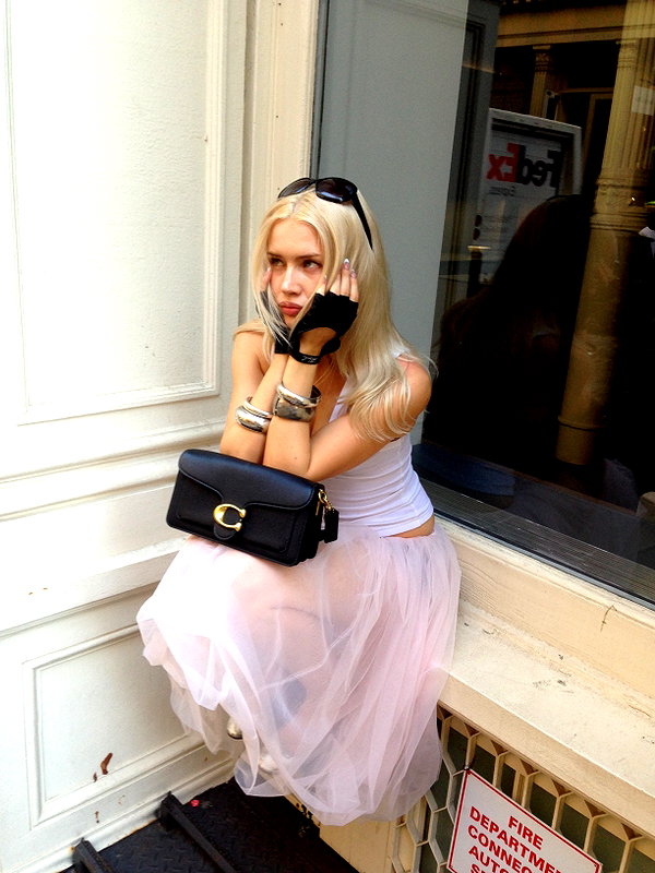 girlcalledluca instagram image archive image