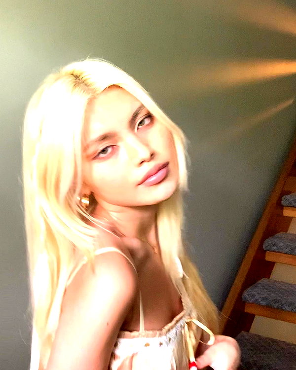 diakimeko instagram image archive image