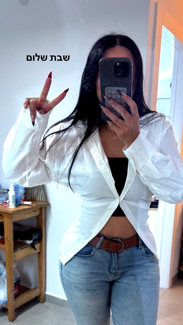 lia.lindner instagram image archive image