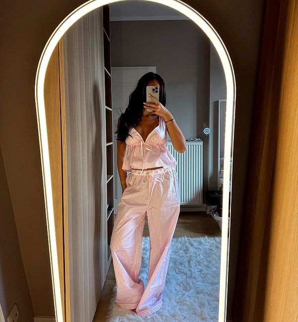zoeliss instagram image archive image