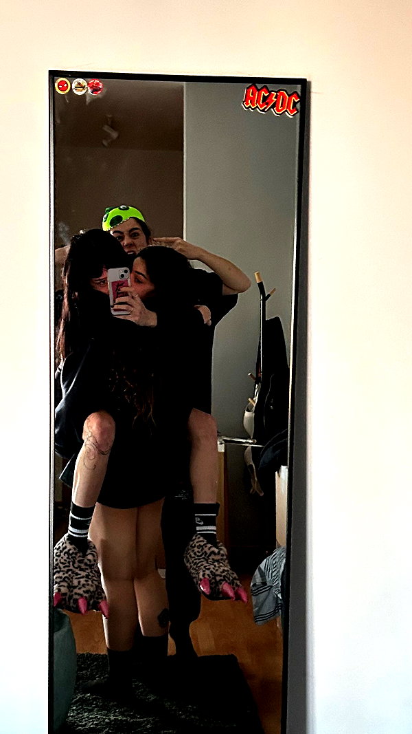 jade699x3 instagram image archive image