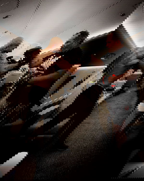 tateauraa tateauraa archive image