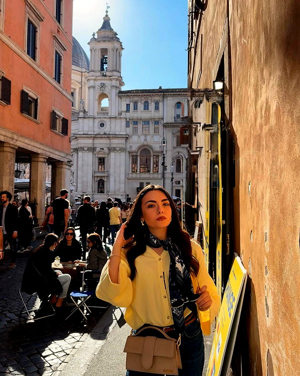 annabottoo instagram image archive image