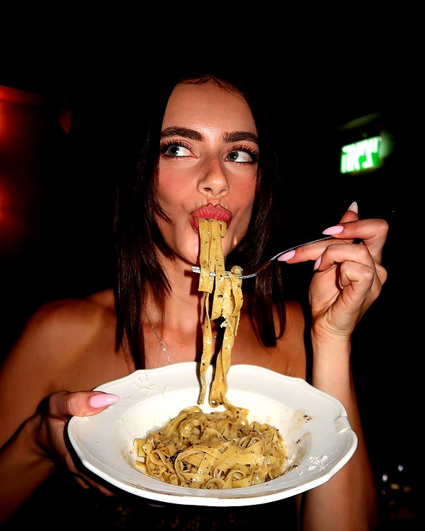 yaelshelbia instagram image archive image