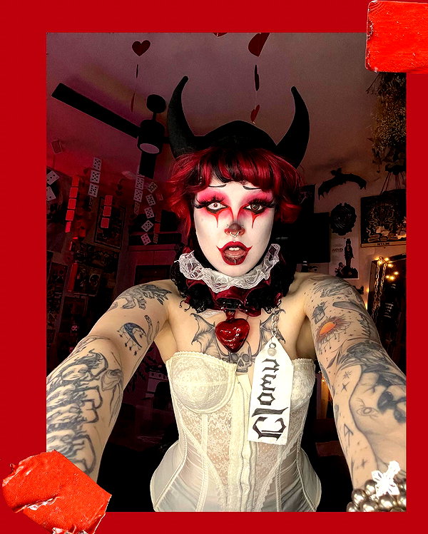 yeahimcaroline instagram image archive image