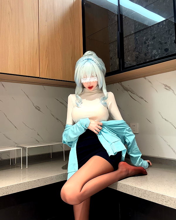 gallery_cosplayer instagram image archive image